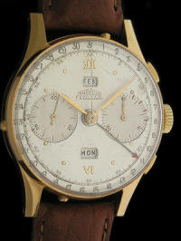 angelus_chronodato_roman_numeral_vintage_chronograph2.jpg (27753 bytes)